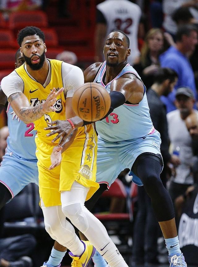 九游下载国际比赛日洛杉矶湖人调整名单以备意甲，队长鼓劲环节打磨，悬念犹存，医务组通报恢复的简单介绍