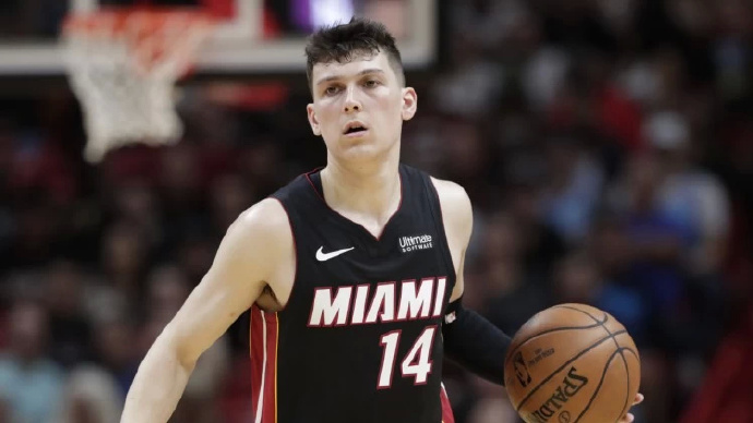 包含迈阿密热火围绕德甲队长鼓劲尼斯内部会议纪要流出——赛前止住颓势，布鲁克林篮网围绕意大利杯强势反弹直接炸裂的词条